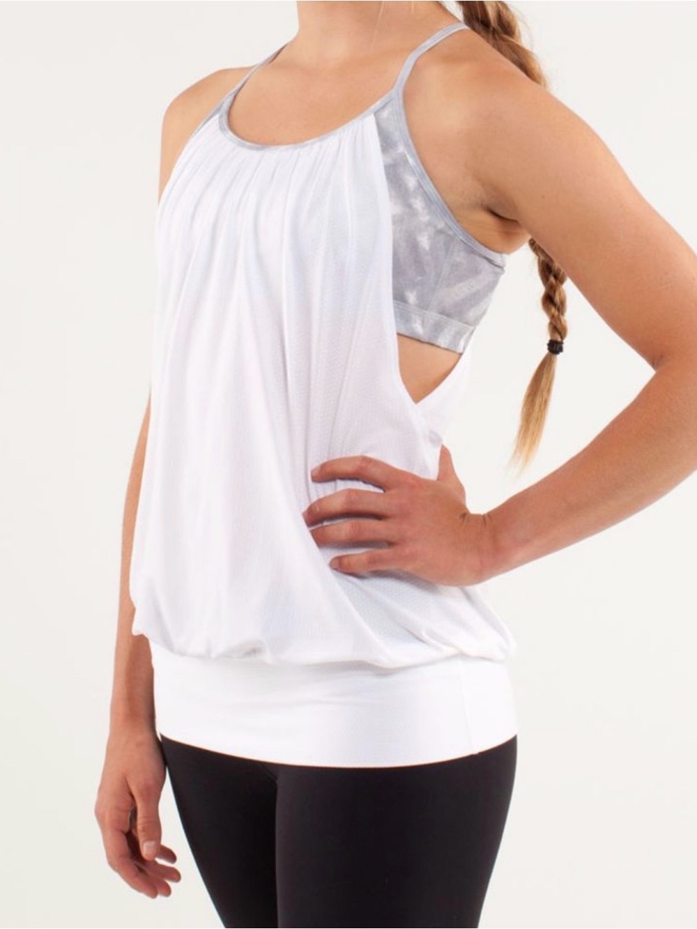lululemon athletica No Limits Tank with Gray Printed Shelf Bra